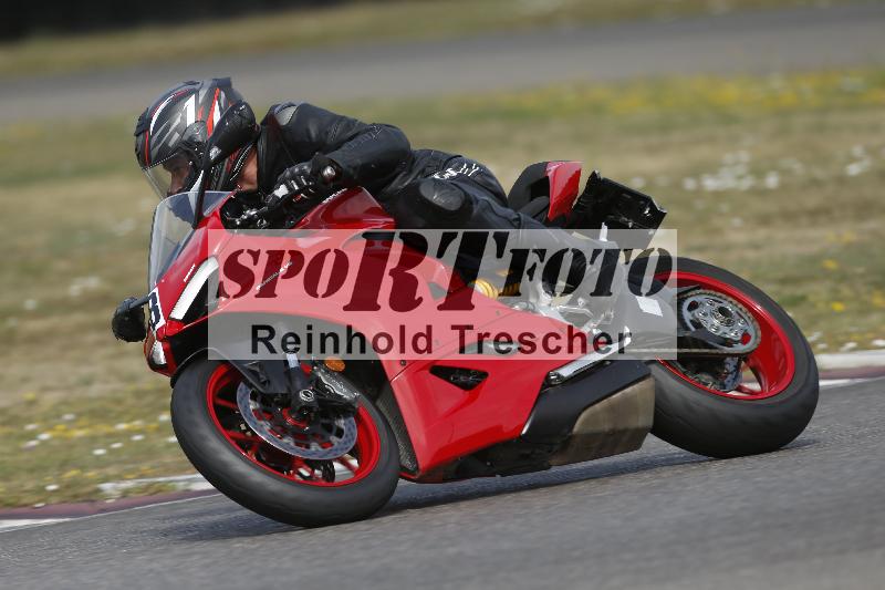 /37 09.08.2026  Pluess Motosport ADR/Einsteiger/8